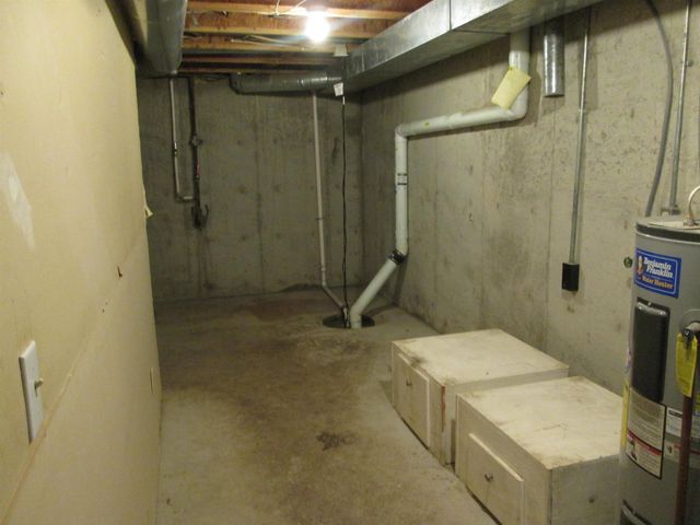 10905 W Stafford St, Wichita, KS 67209