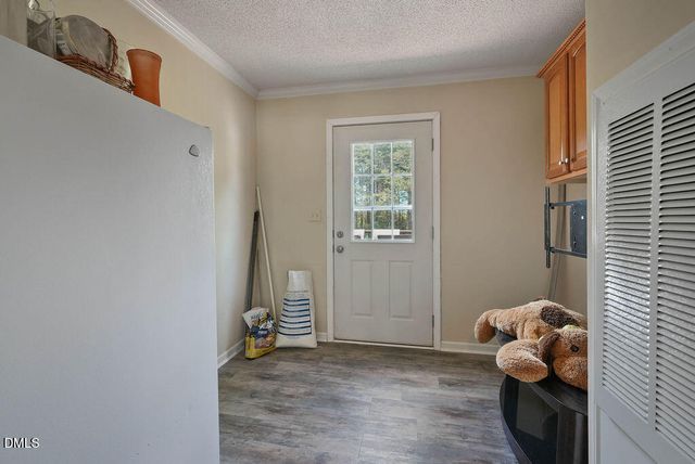 68 Sparky Lane, Broadway, NC 27505