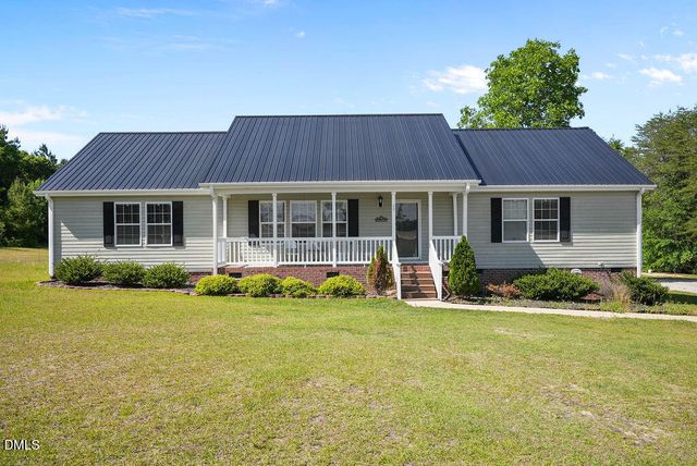 68 Sparky Lane, Broadway, NC 27505