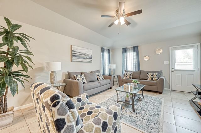 6934 Scarlet Sagebrush Street, Katy, TX 77449