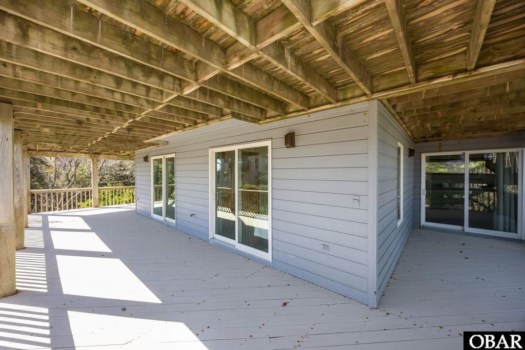 Image 37 of property listing at 131 N Snow Geese Drive Lot 24, Duck, NC 27949