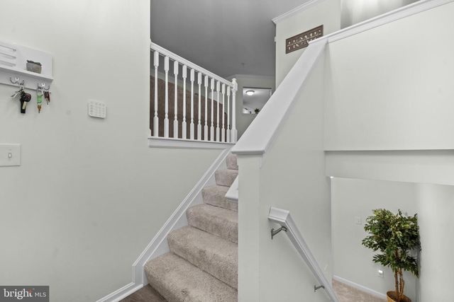 10946 W POINT PL, White Plains, MD 20695