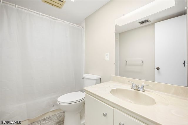 1376 Chesapeake AVE 2, Naples, FL 34102