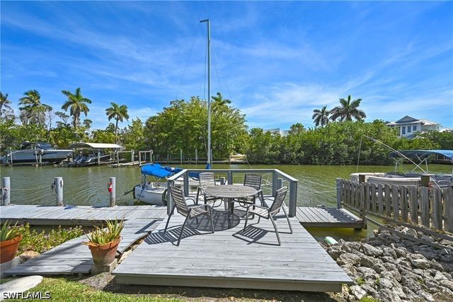 1376 Chesapeake AVE 2, Naples, FL 34102