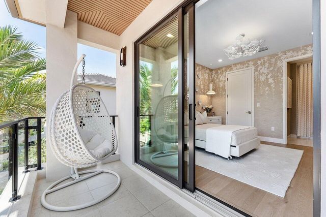 480 42nd Street, West Palm Beach, FL 33407