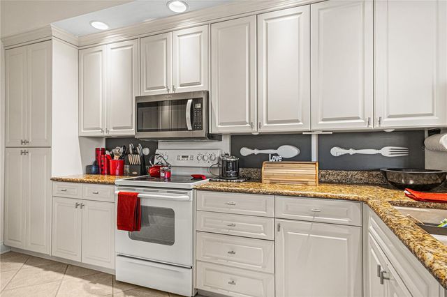 263 MINORCA BEACH WAY 206, New Smyrna Beach, FL 32169