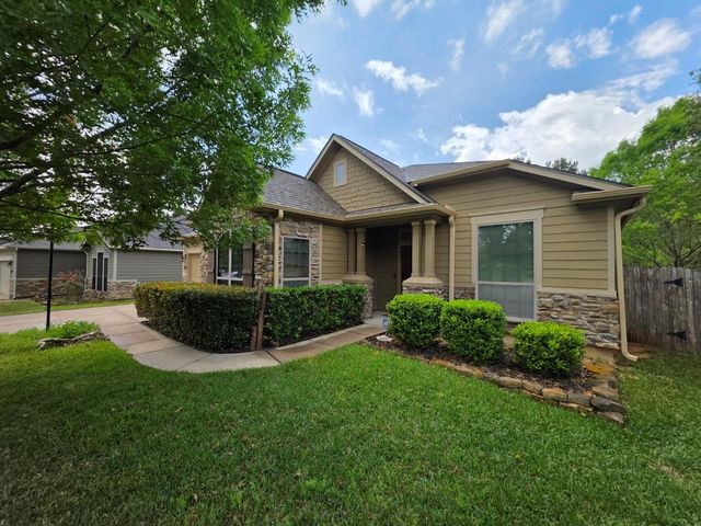 300 Pine Mist Lane, Conroe, TX 77304