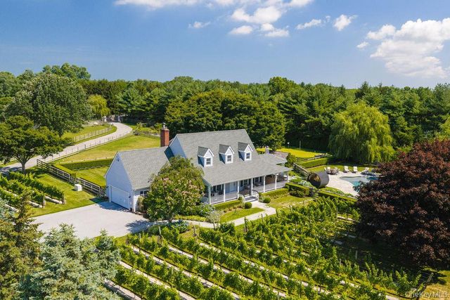 1810 Main Road, Jamesport, NY 11947