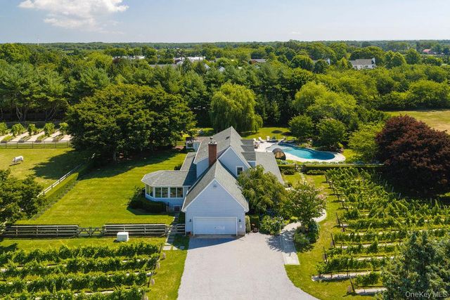 1810 Main Road, Jamesport, NY 11947