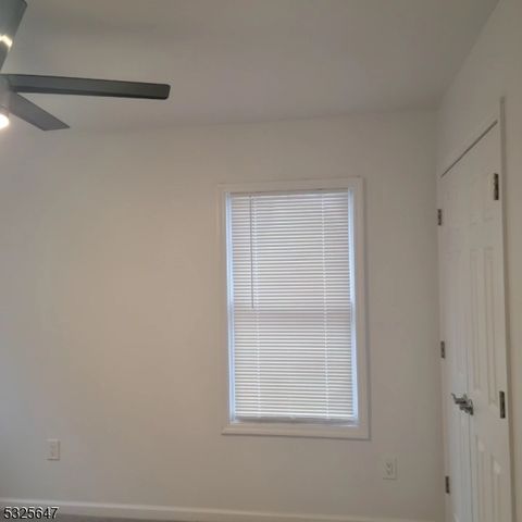 133 W 3Rd Ave, Roselle Boro, NJ 07203