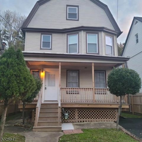 133 W 3Rd Ave, Roselle Boro, NJ 07203