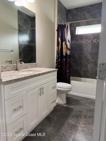 948 Wheatley Street SE, Palm Bay, FL 32909