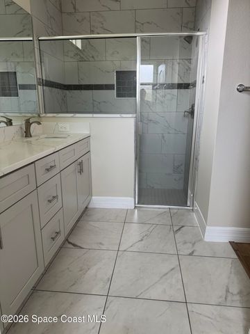 948 Wheatley Street SE, Palm Bay, FL 32909