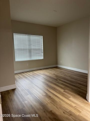 948 Wheatley Street SE, Palm Bay, FL 32909