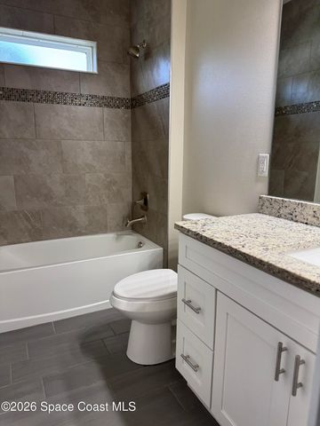 948 Wheatley Street SE, Palm Bay, FL 32909