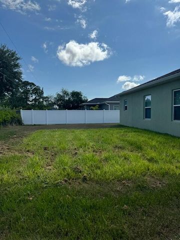 948 Wheatley Street SE, Palm Bay, FL 32909