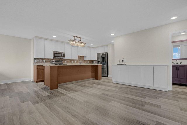 1000 Urlin Avenue, 1822 1822, Columbus, OH 43212