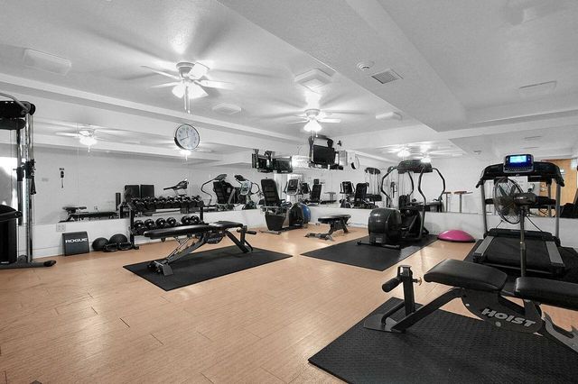 1000 Urlin Avenue, 1822 1822, Columbus, OH 43212