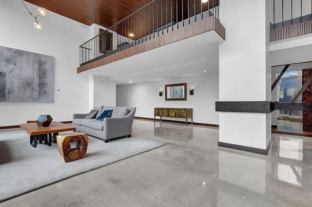 1000 Urlin Avenue, 1822 1822, Columbus, OH 43212