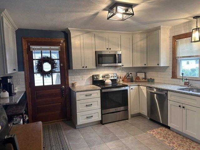 88 Cedar Street, Ludlow, MA 01056