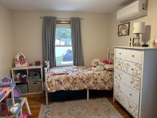 88 Cedar Street, Ludlow, MA 01056