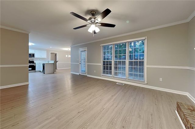 3620 Erdly Lane, Snellville, GA 30039