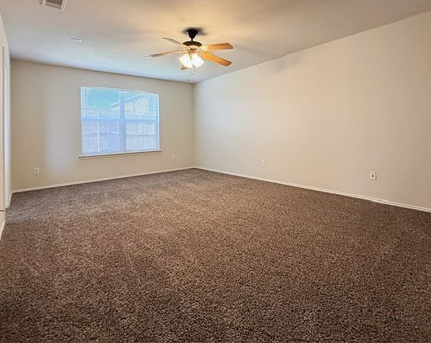 436 Emerald Creek Drive, Fort Worth, TX 76131