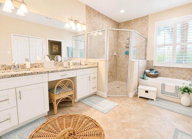 367 SW Vista Lake Drive, Port St. Lucie, FL 34953
