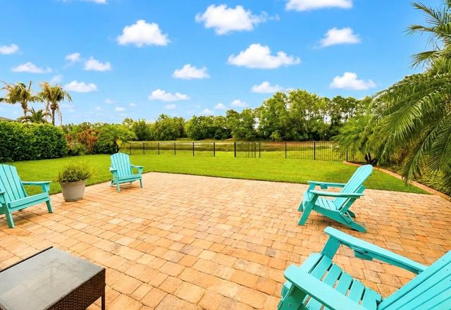 367 SW Vista Lake Drive, Port St. Lucie, FL 34953