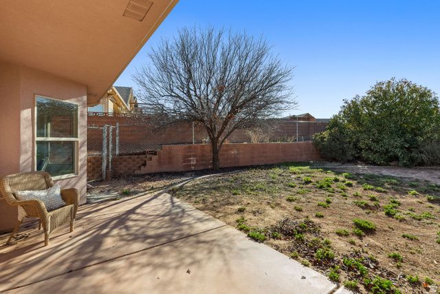 1570 S RIO VIRGIN DR, Washington, UT 84780