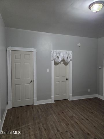 458 Hulett Street, Schenectady, NY 12307