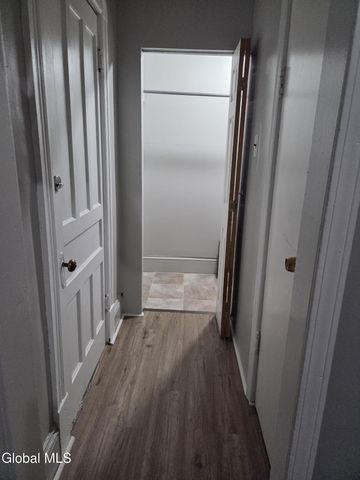 458 Hulett Street, Schenectady, NY 12307