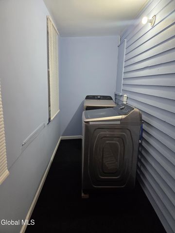 458 Hulett Street, Schenectady, NY 12307