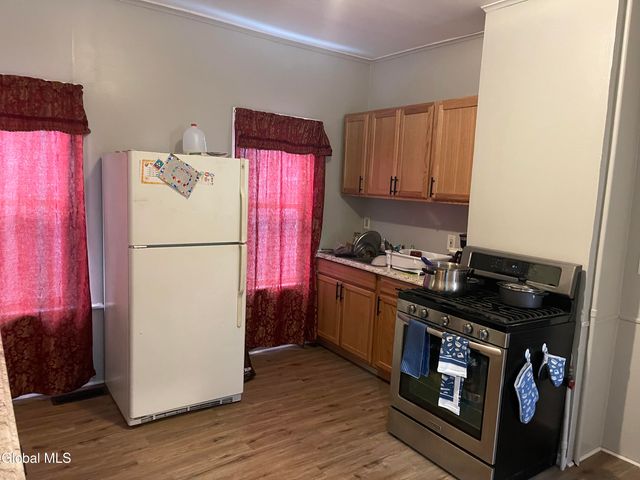 458 Hulett Street, Schenectady, NY 12307