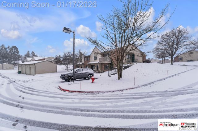 411 Spring Brooke Drive, Brighton, MI 48116