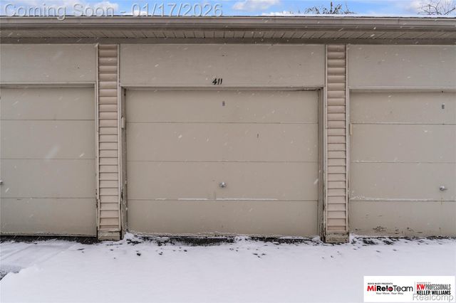 411 Spring Brooke Drive, Brighton, MI 48116