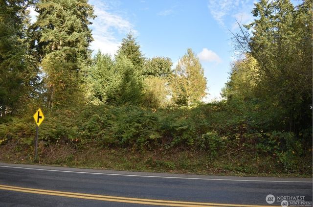 3413 W Tapps Drive E, Lake Tapps, WA 98391