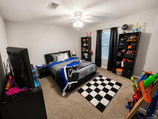 241 Cole Mountain Road, Springfield, AR 72157