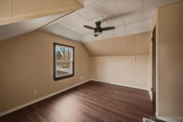 140 S Westlawn Avenue, Aurora, IL 60506