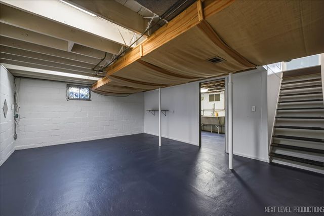 140 S Westlawn Avenue, Aurora, IL 60506