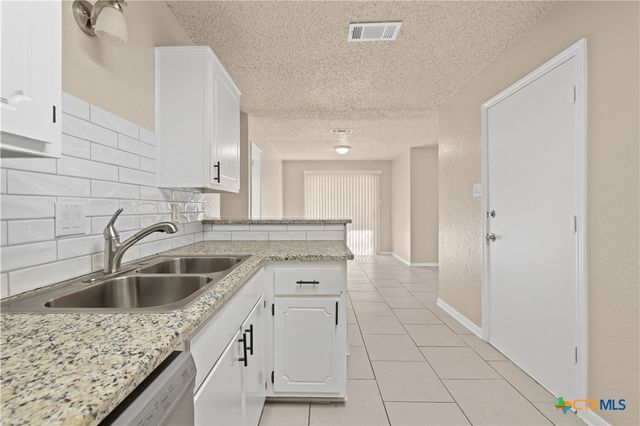 2302 Silverhill Drive, Killeen, TX 76543