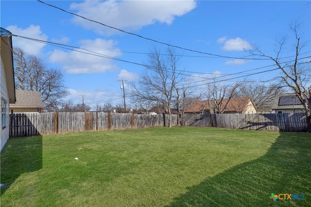 2302 Silverhill Drive, Killeen, TX 76543