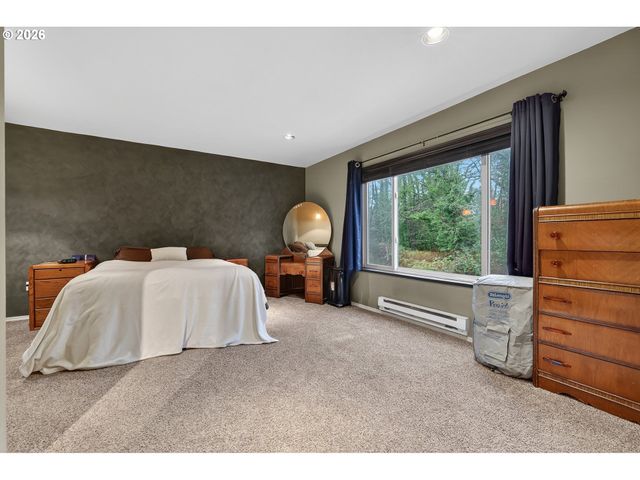 7169 Sw SAGERT St 107, Tualatin, OR 97062