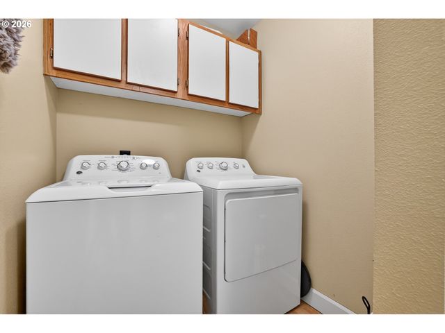 7169 Sw SAGERT St 107, Tualatin, OR 97062