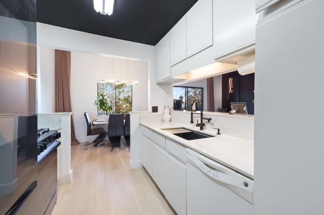 2422 N Main Street F, Salinas, CA 93906