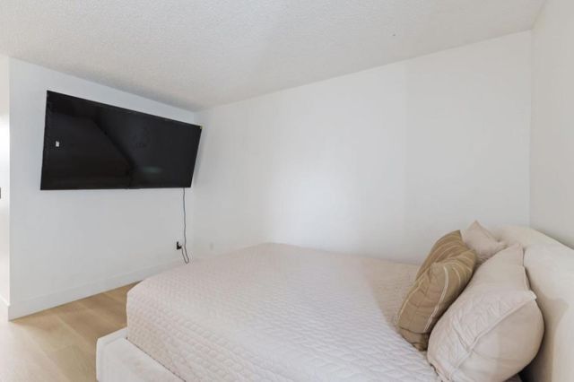 2422 N Main Street F, Salinas, CA 93906