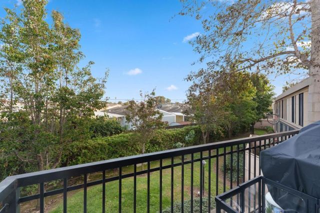 2422 N Main Street F, Salinas, CA 93906