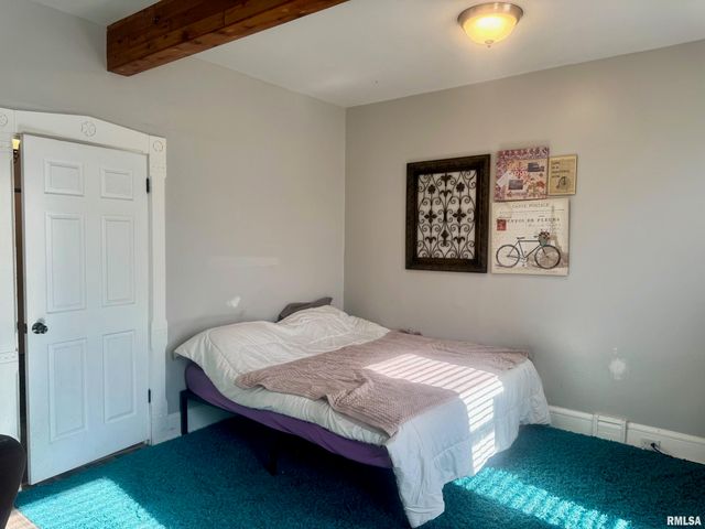 1011 OHIO Street, Quincy, IL 62301