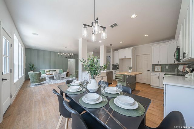 122 CARMEL DR, Cibolo, TX 78108