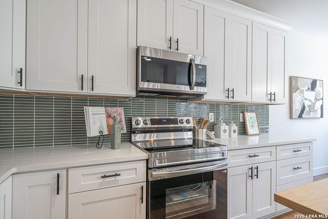 122 CARMEL DR, Cibolo, TX 78108